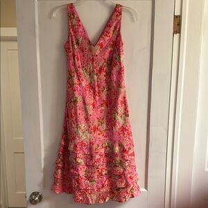 Ann Taylor floral ruffled sleeveless V-Neck dress silk lining